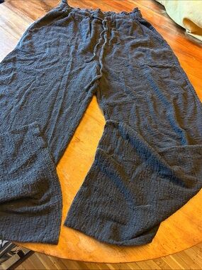 easel Black Textured Elastic Waist Pants